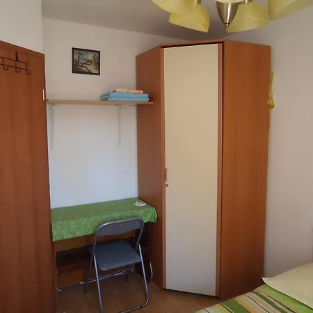 Konukevi The Palm Split